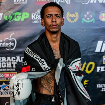 Iury  Leandro Bazilio Amaral