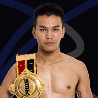 Thananchai Sitsongpeenong - Muay Thai Fighter